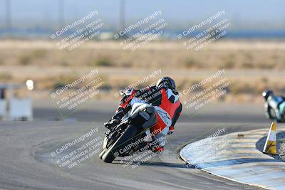 media/Jan-11-2025-CVMA (Sat) [[ddeb3f563a]]/Race 14-500-350 Supersport/